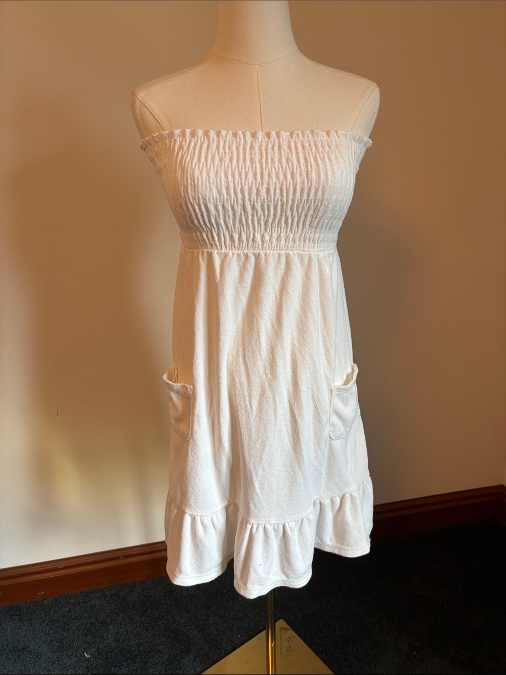 Motherhood White Strapless Smocked Sundress with Pockets
